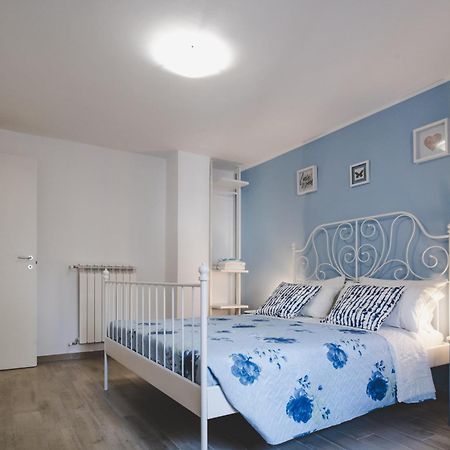 Casa Al Mare Lägenhet Pescara Exteriör bild